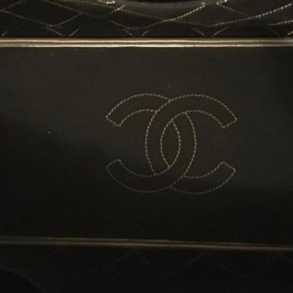 CHANEL tote Large Gold tote w dustbag, auth. card - Picture 4 of 8